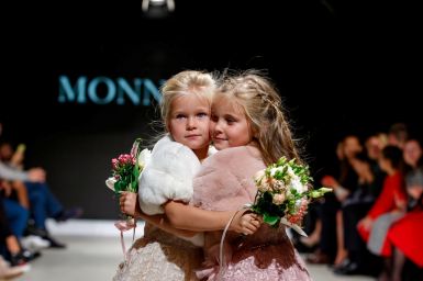 Роскошные коллекции от мировых брендов были представлены на Junior Fashion Week в Киеве